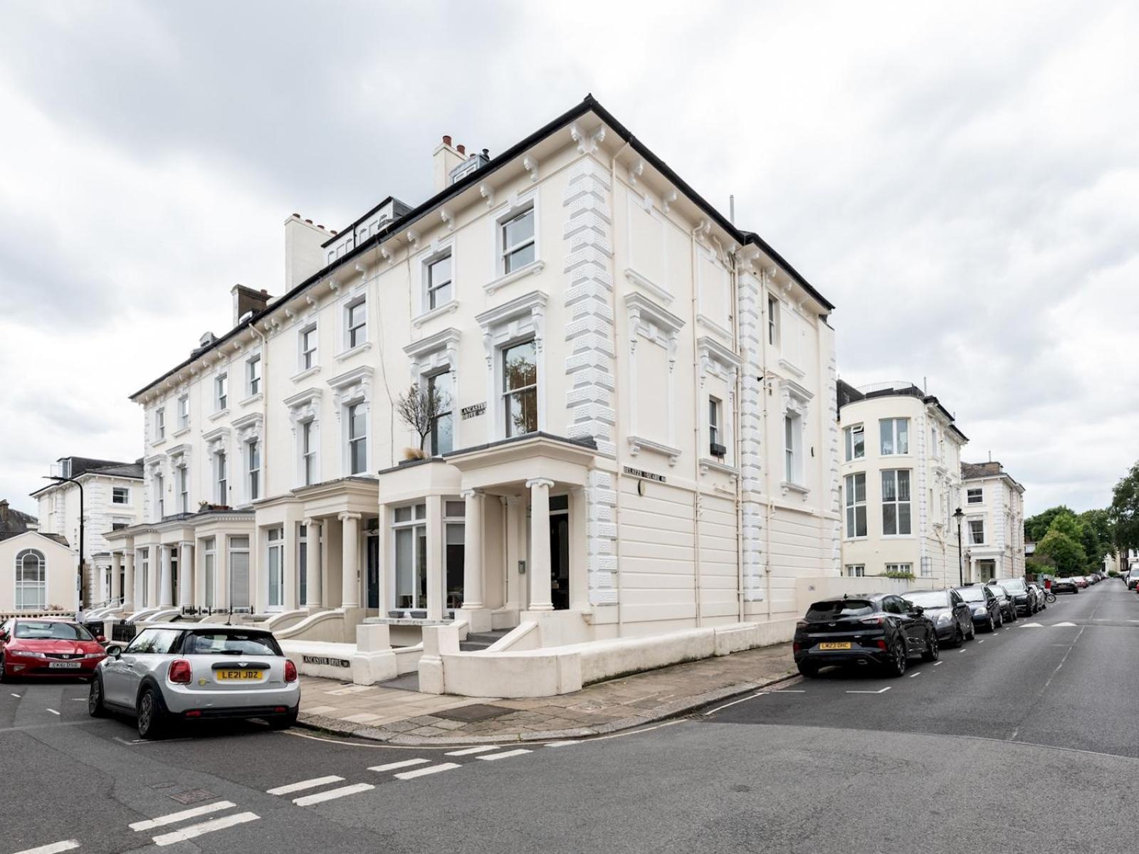 Charming Family-friendly 3bedroom In Belsize Park Pass The Keys Apartment *
